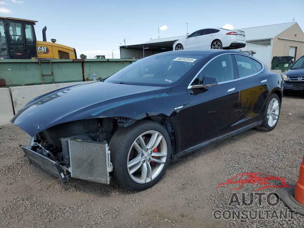 TESLA MODEL S 2015 - 5YJSA1E45FF115274