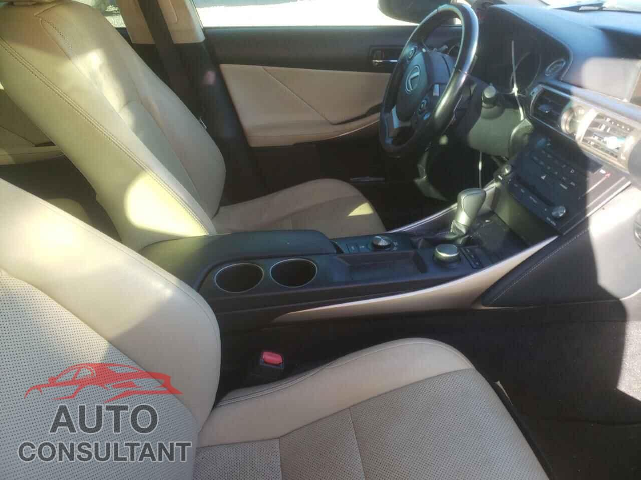 LEXUS IS 2016 - JTHCM1D26G5001989