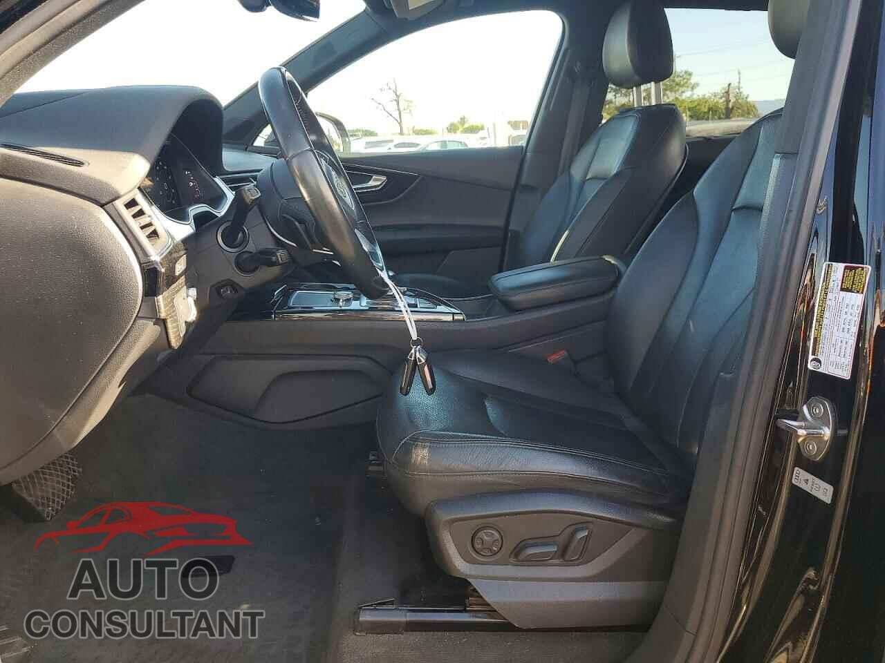 AUDI Q7 2019 - WA1VAAF73KD002800