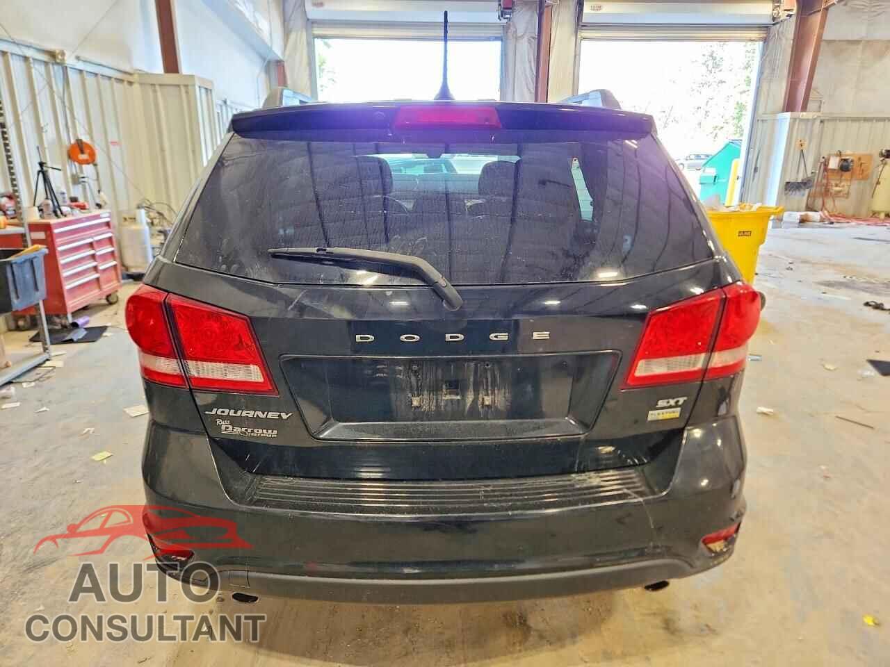 DODGE JOURNEY 2017 - 3C4PDCBG3HT523543