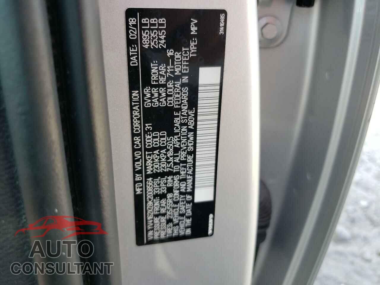 VOLVO XC40 2019 - YV4162XZ8K2008564