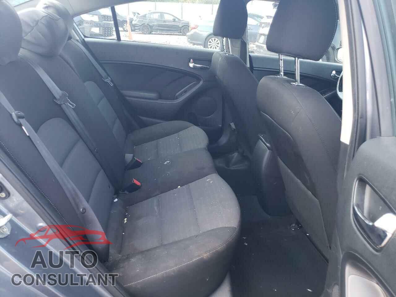 KIA FORTE 2017 - 3KPFL4A72HE105131