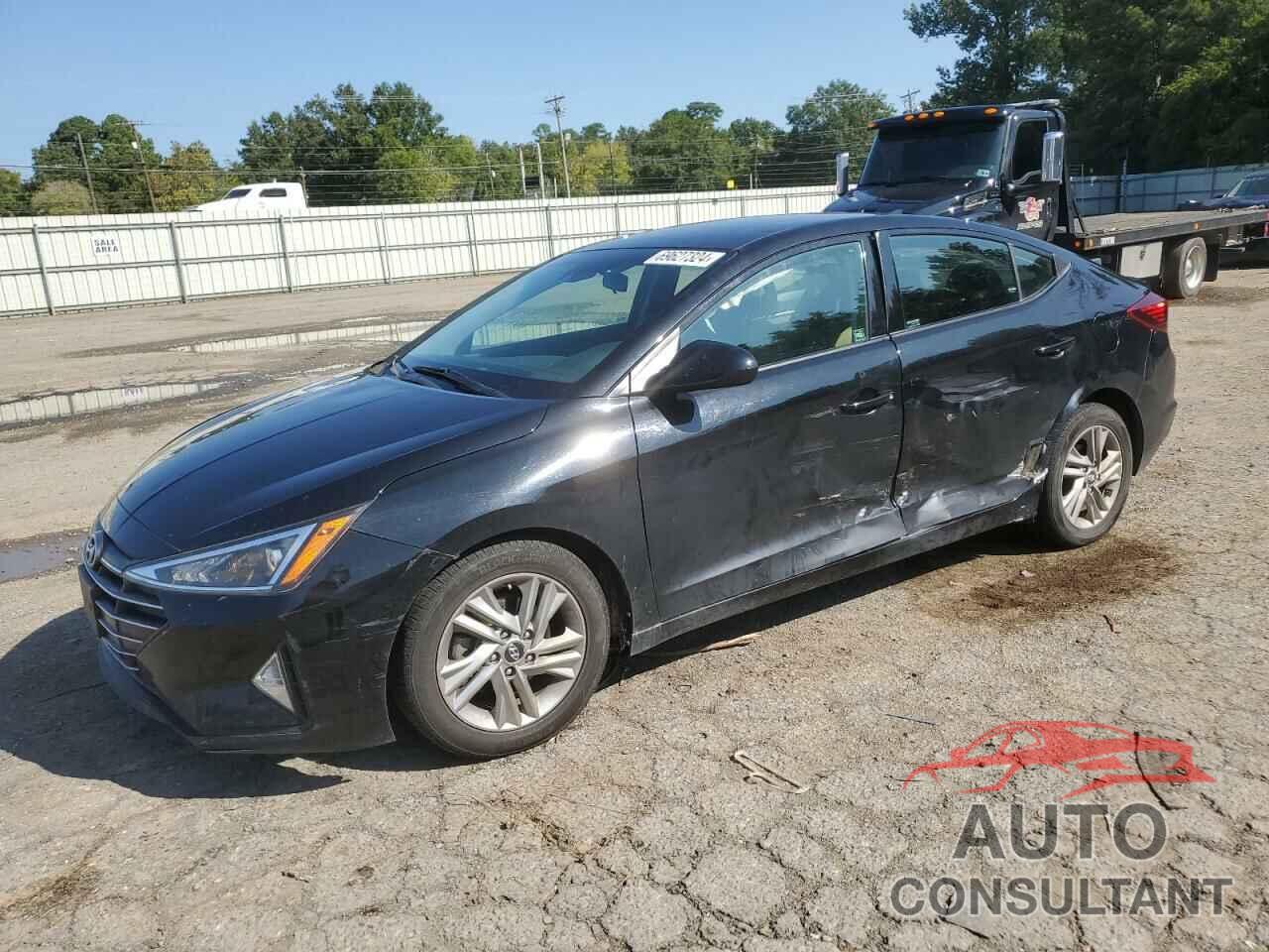 HYUNDAI ELANTRA 2020 - 5NPD84LF5LH541893