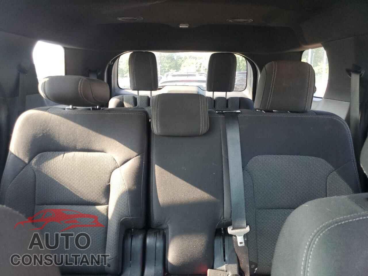 FORD EXPLORER 2017 - 1FM5K8D87HGA40525