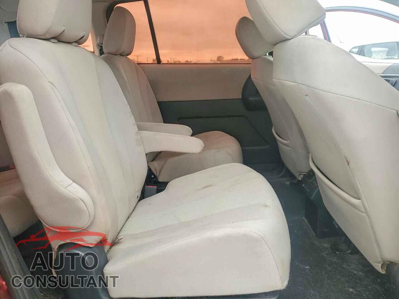 MAZDA 5 2013 - JM1CW2BL2D0153287
