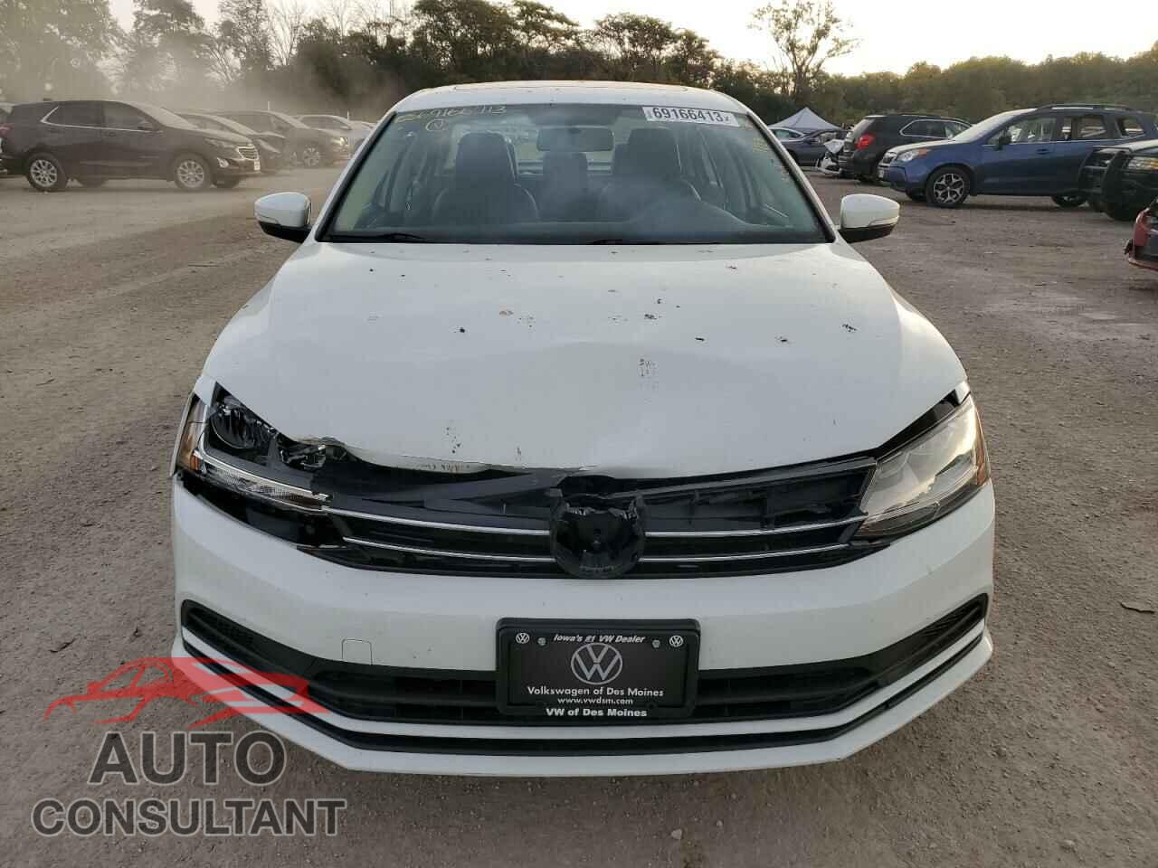 VOLKSWAGEN JETTA 2017 - 3VWDB7AJ8HM330163