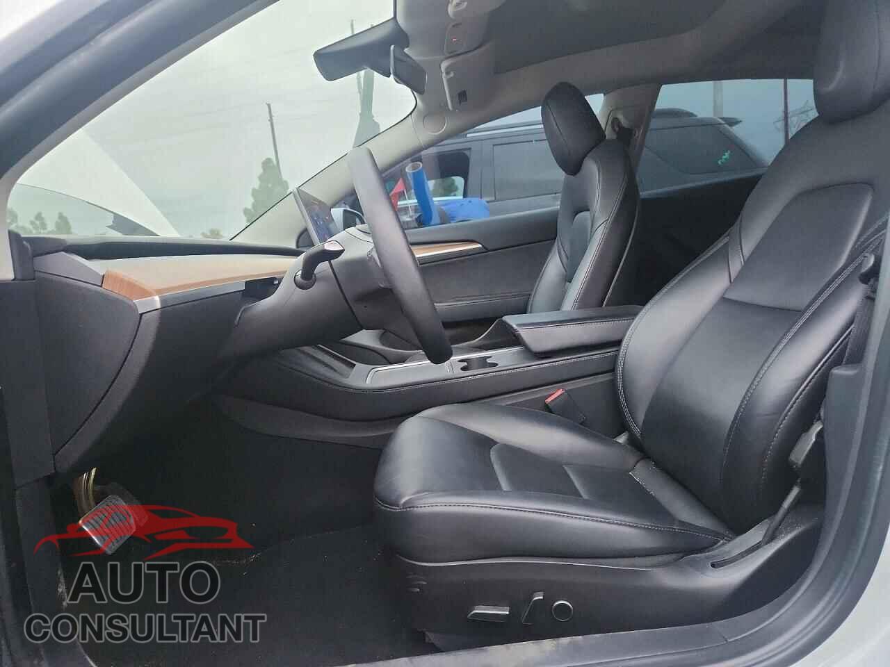 TESLA MODEL 3 2022 - 5YJ3E1EB8NF226892