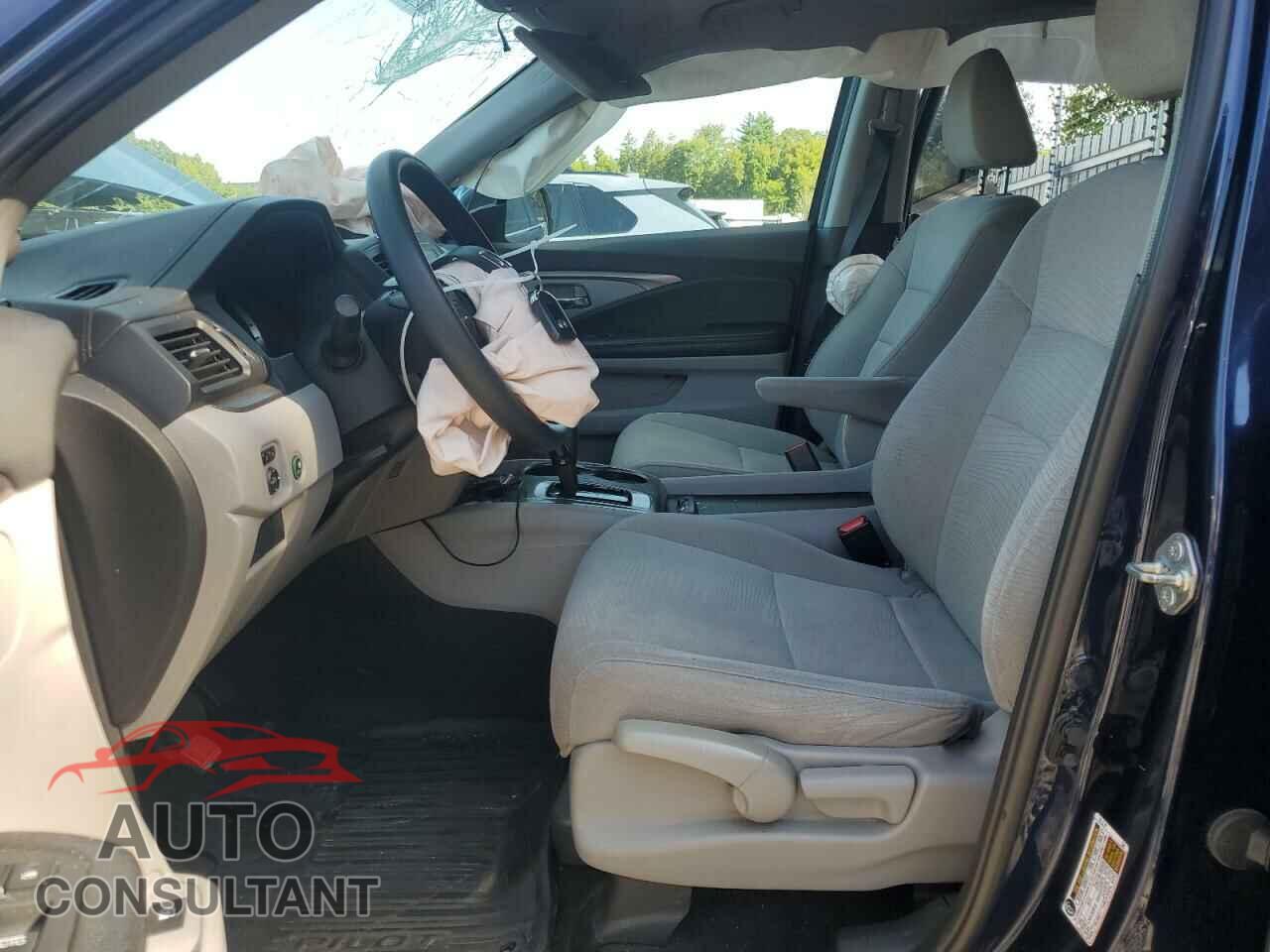 HONDA PILOT 2017 - 5FNYF6H11HB083713