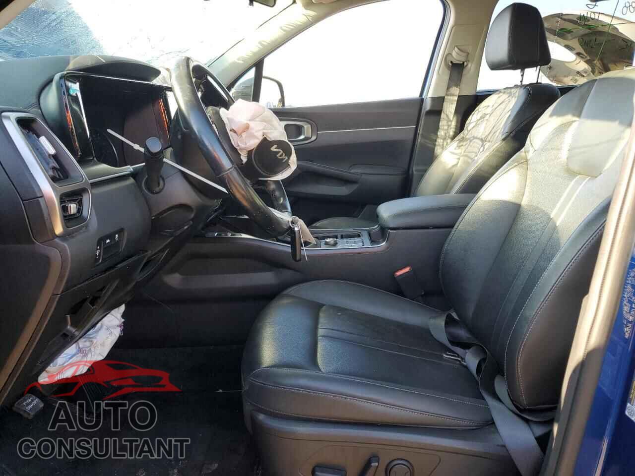 KIA SORENTO 2023 - 5XYRL4LC2PG169470