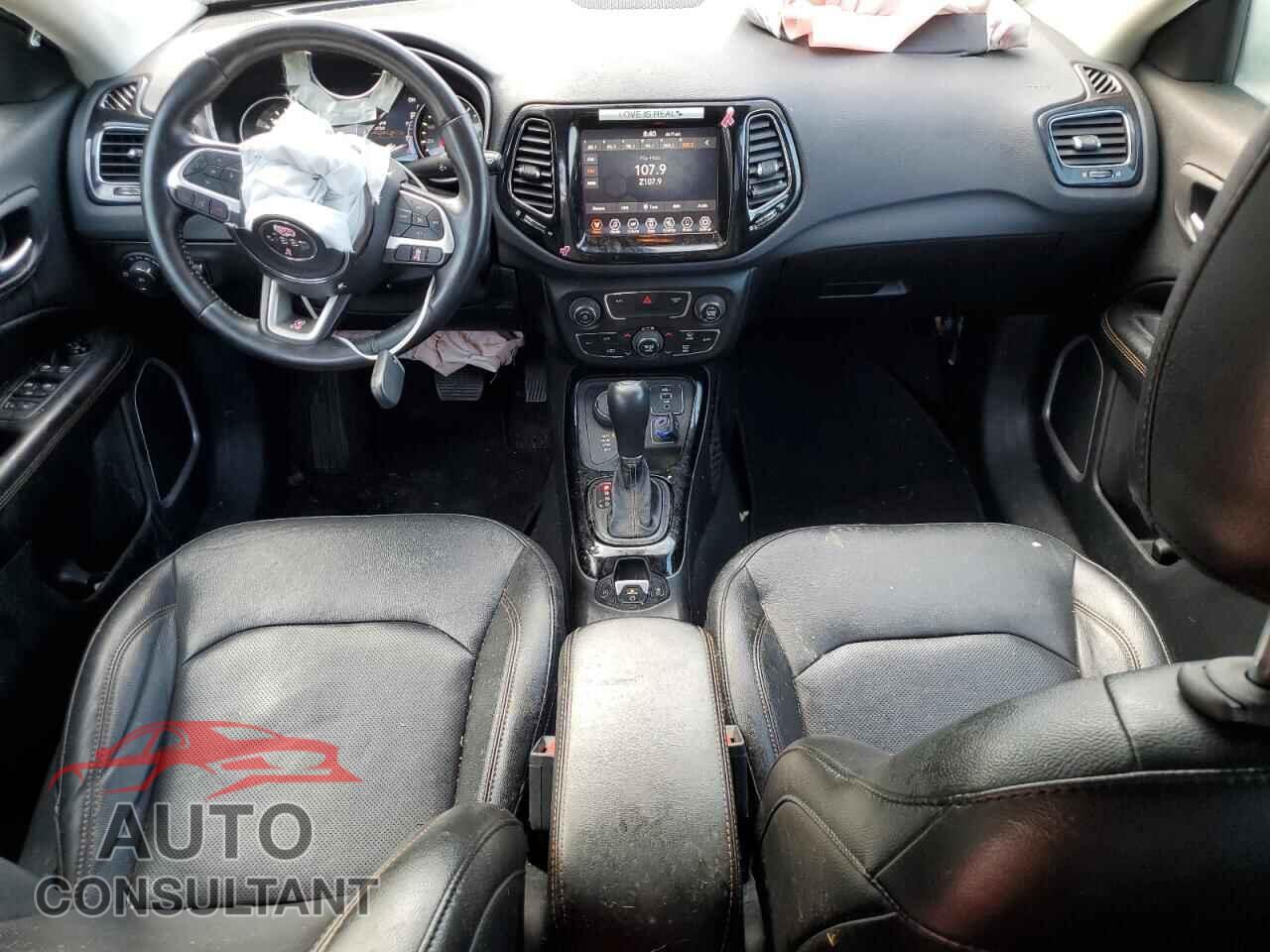 JEEP COMPASS 2020 - 3C4NJDCB2LT235515