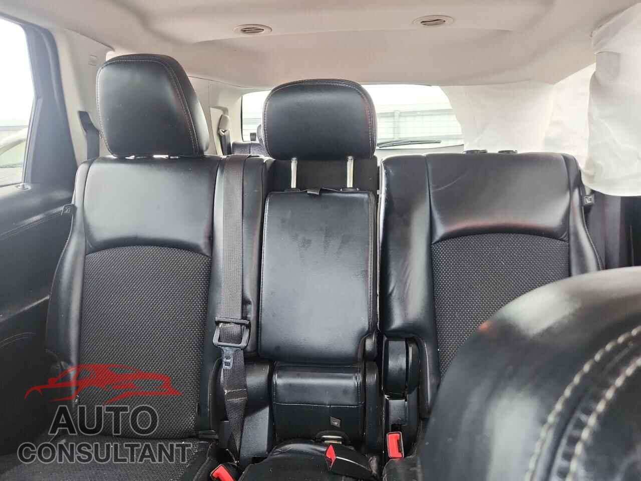 DODGE JOURNEY 2017 - 3C4PDDGG3HT583207
