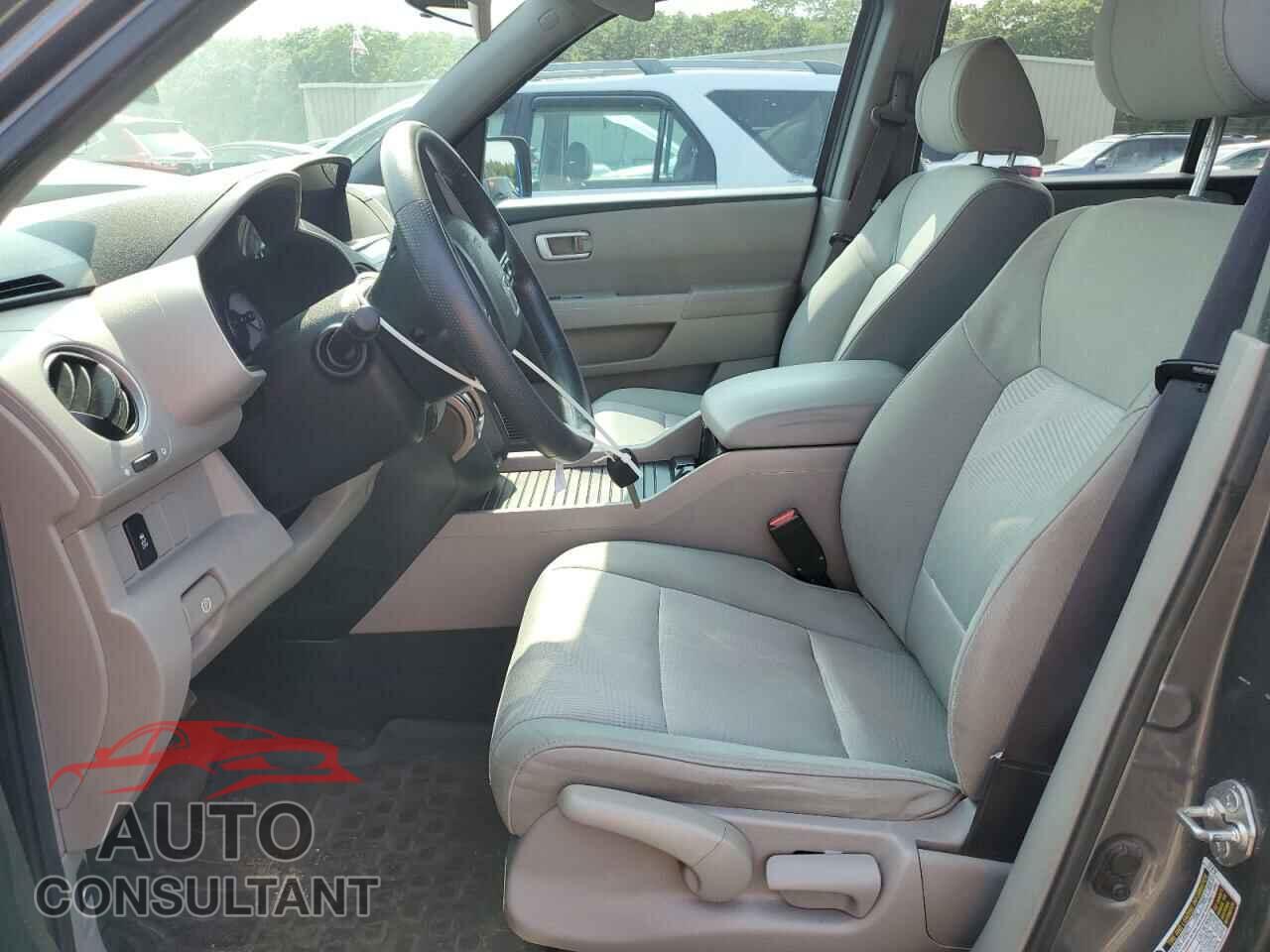 HONDA PILOT 2013 - 5FNYF4H2XDB002456