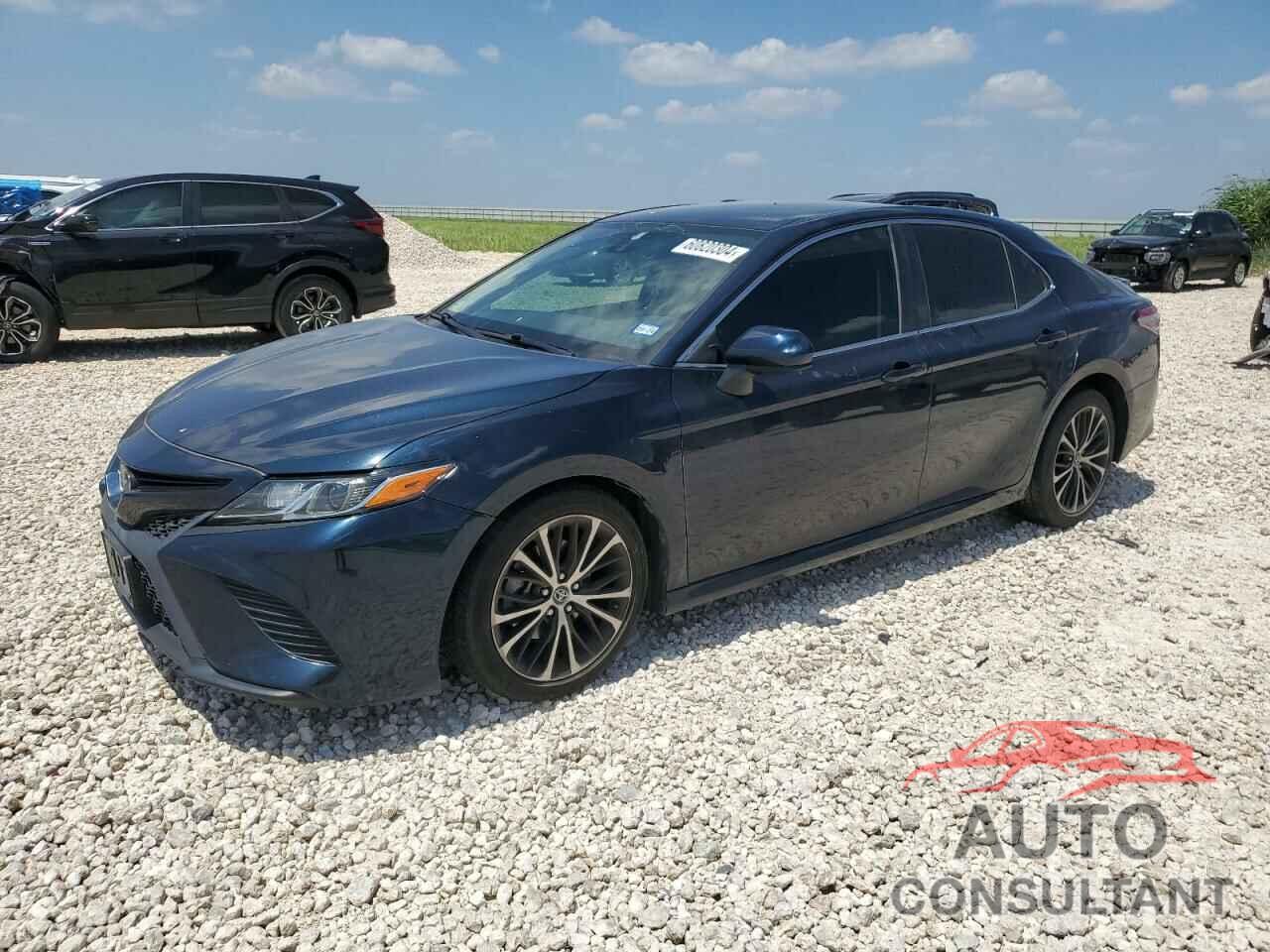 TOYOTA CAMRY 2019 - 4T1B11HK3KU700801