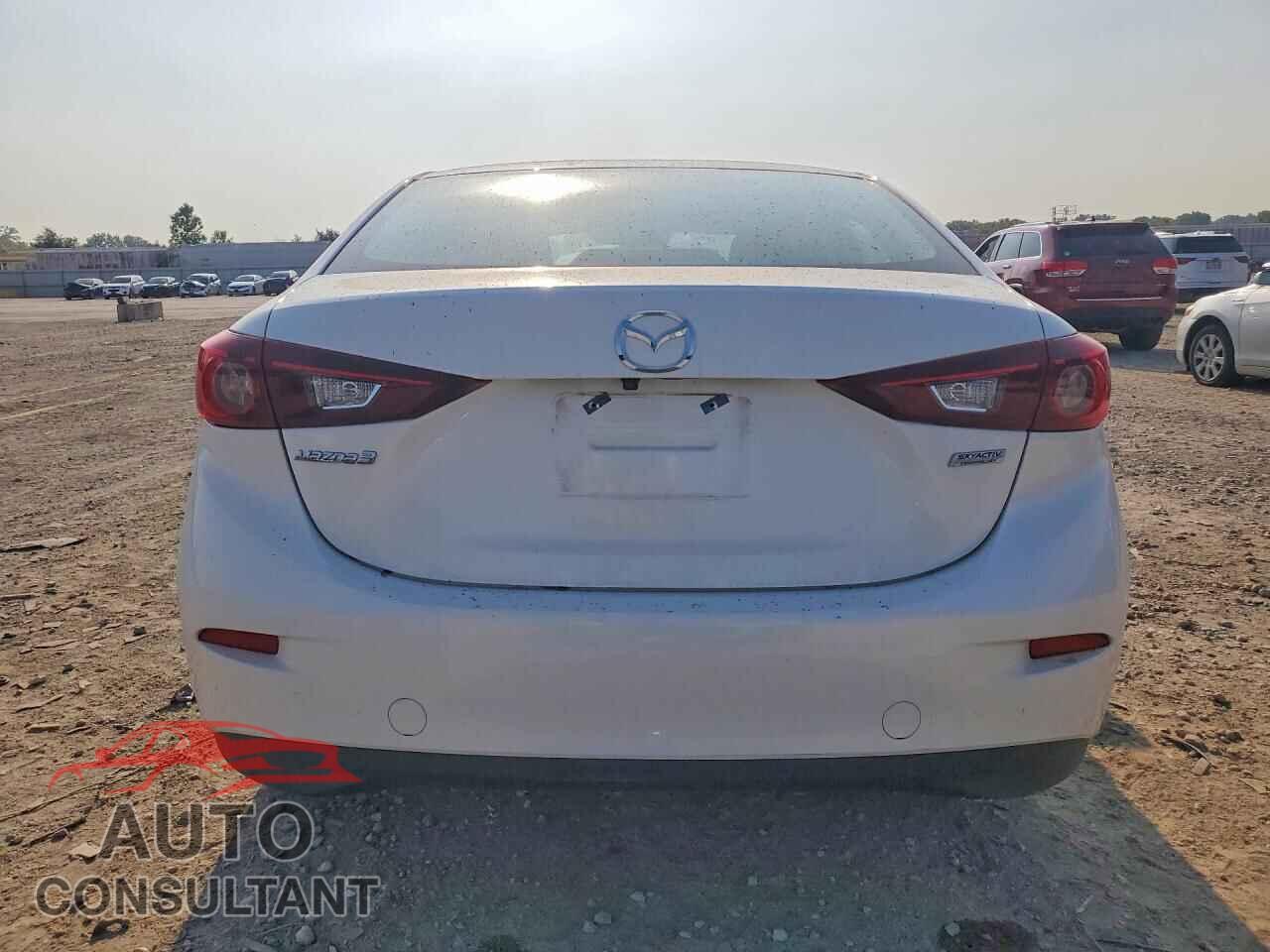 MAZDA 3 2017 - 3MZBN1V79HM135960