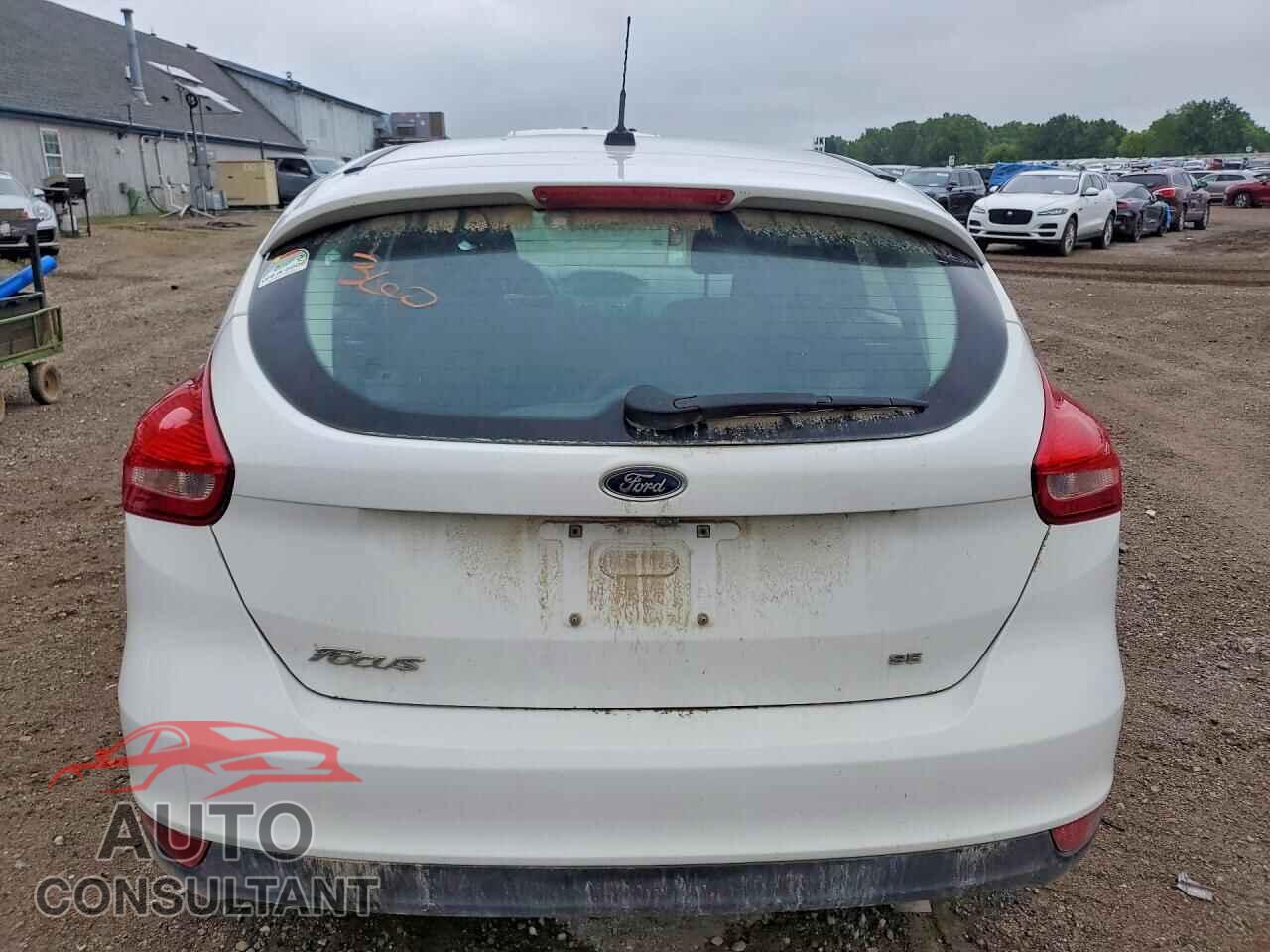 FORD FOCUS 2017 - 1FADP3K23HL215823