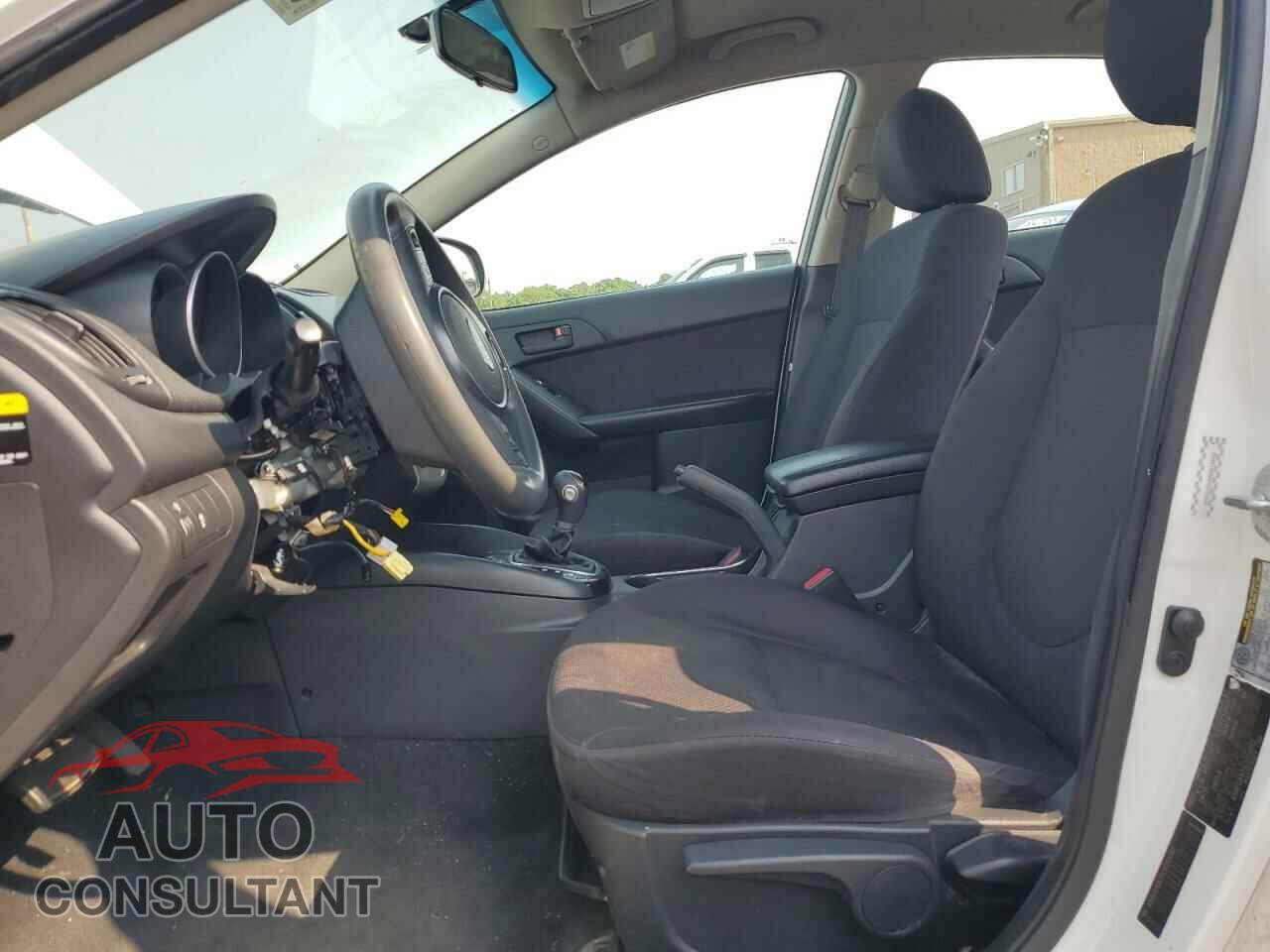 KIA FORTE 2012 - KNAFU4A21C5510092