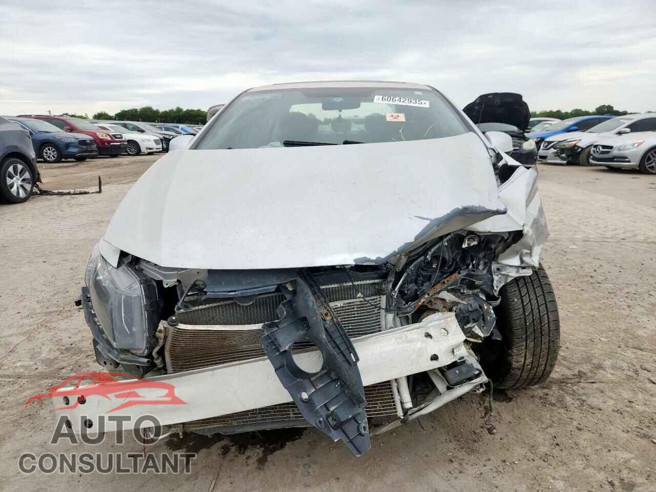 HONDA CIVIC 2013 - 19XFB2F96DE045897