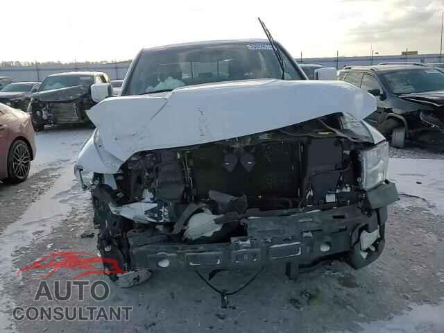 DODGE RAM 1500 2012 - 1C6RD7MT2CS111285