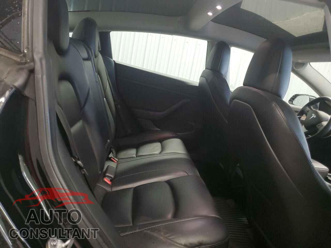 TESLA MODEL 3 2022 - 5YJ3E1EB5NF288380