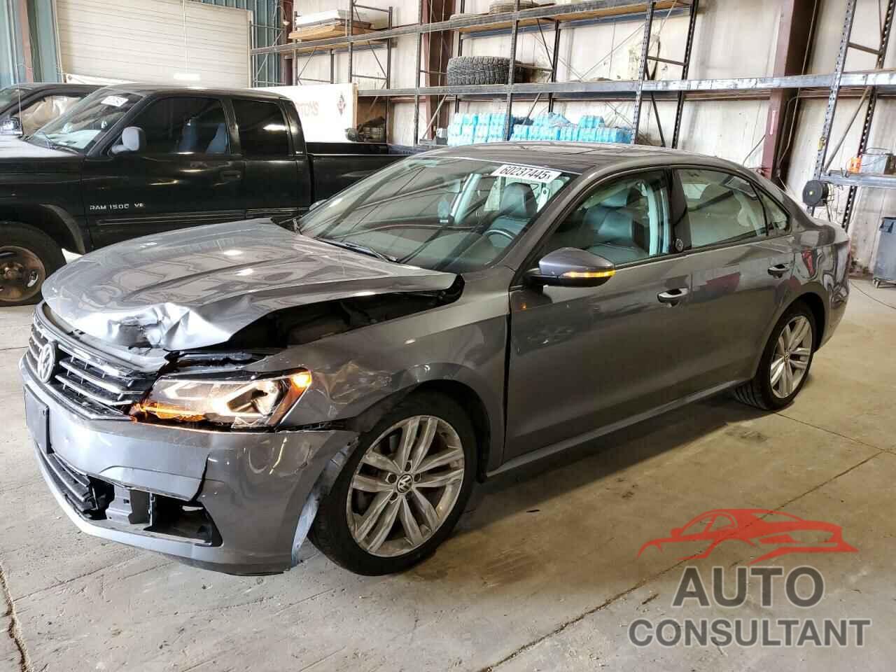 VOLKSWAGEN PASSAT 2019 - 1VWLA7A39KC012934