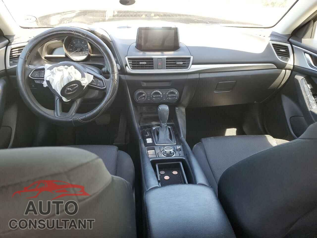 MAZDA 3 2017 - 3MZBN1U73HM113759