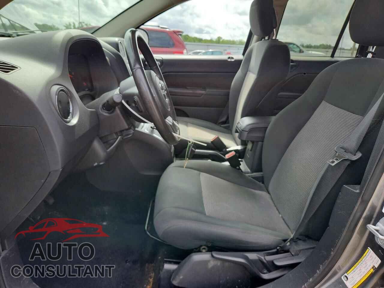 JEEP COMPASS 2013 - 1C4NJCEB7DD102876