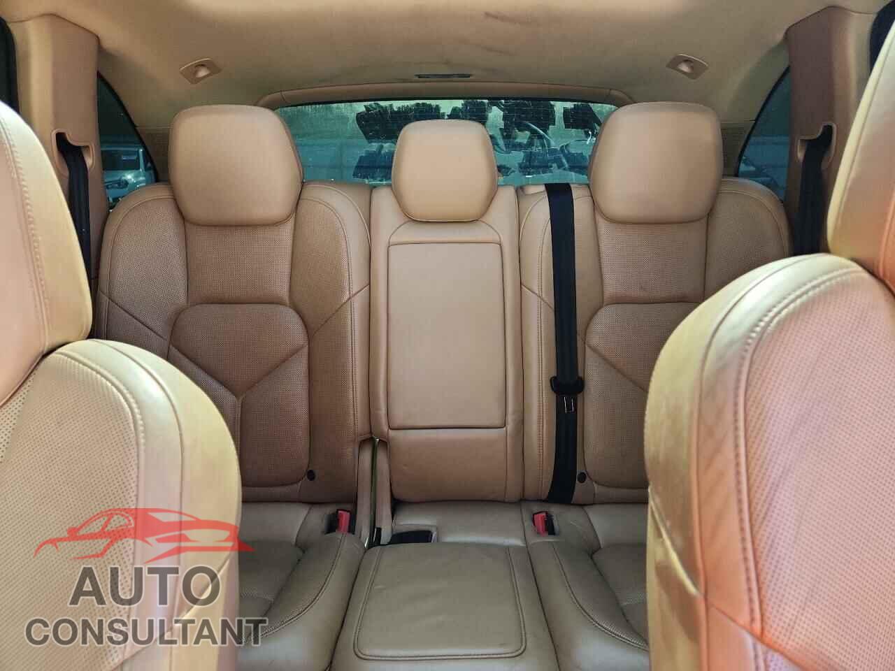 PORSCHE CAYENNE 2015 - WP1AB2A24FLA59813