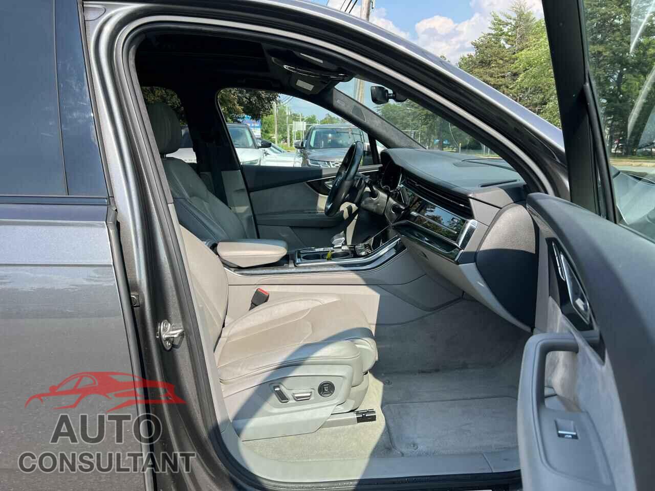 AUDI Q7 2021 - WA1VXAF77MD011937