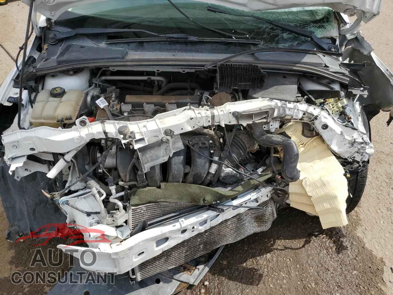 FORD FOCUS 2016 - 1FADP3K23GL258265