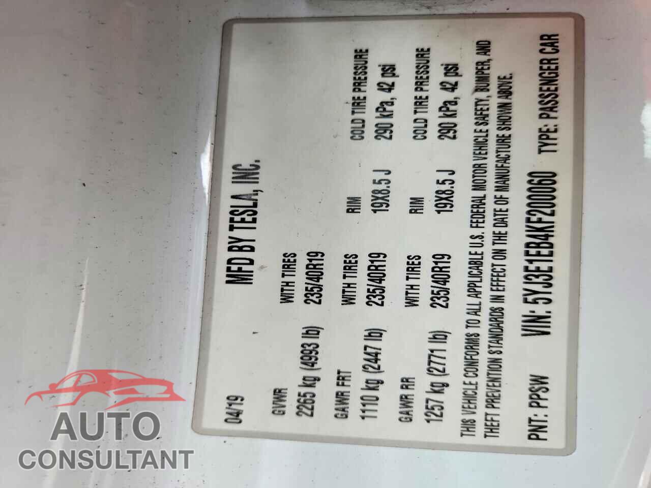 TESLA MODEL 3 2019 - 5YJ3E1EB4KF200060