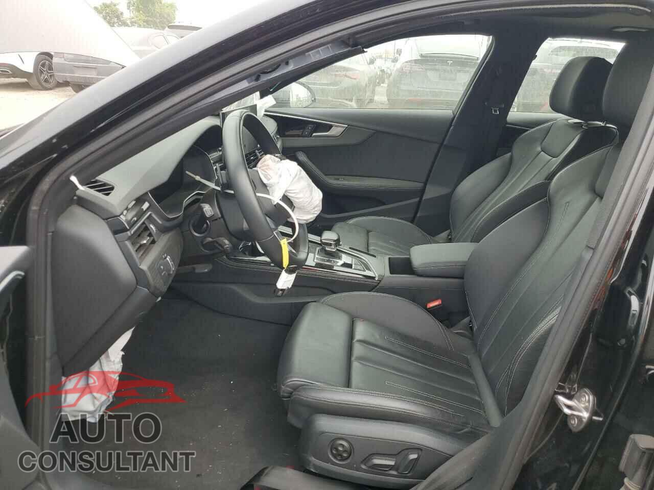 AUDI A4 2024 - WAUEAAF43RN005595