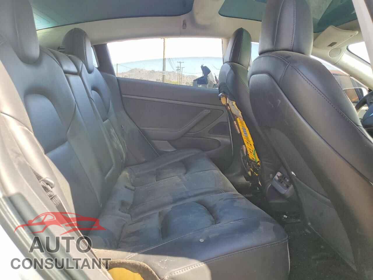 TESLA MODEL 3 2020 - 5YJ3E1EA5LF743863
