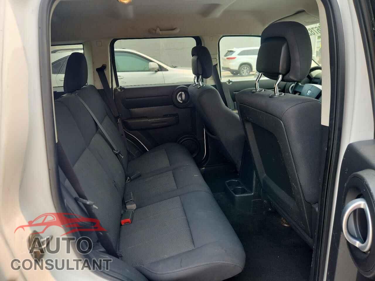 DODGE NITRO 2011 - 1D4PU4GK2BW537716