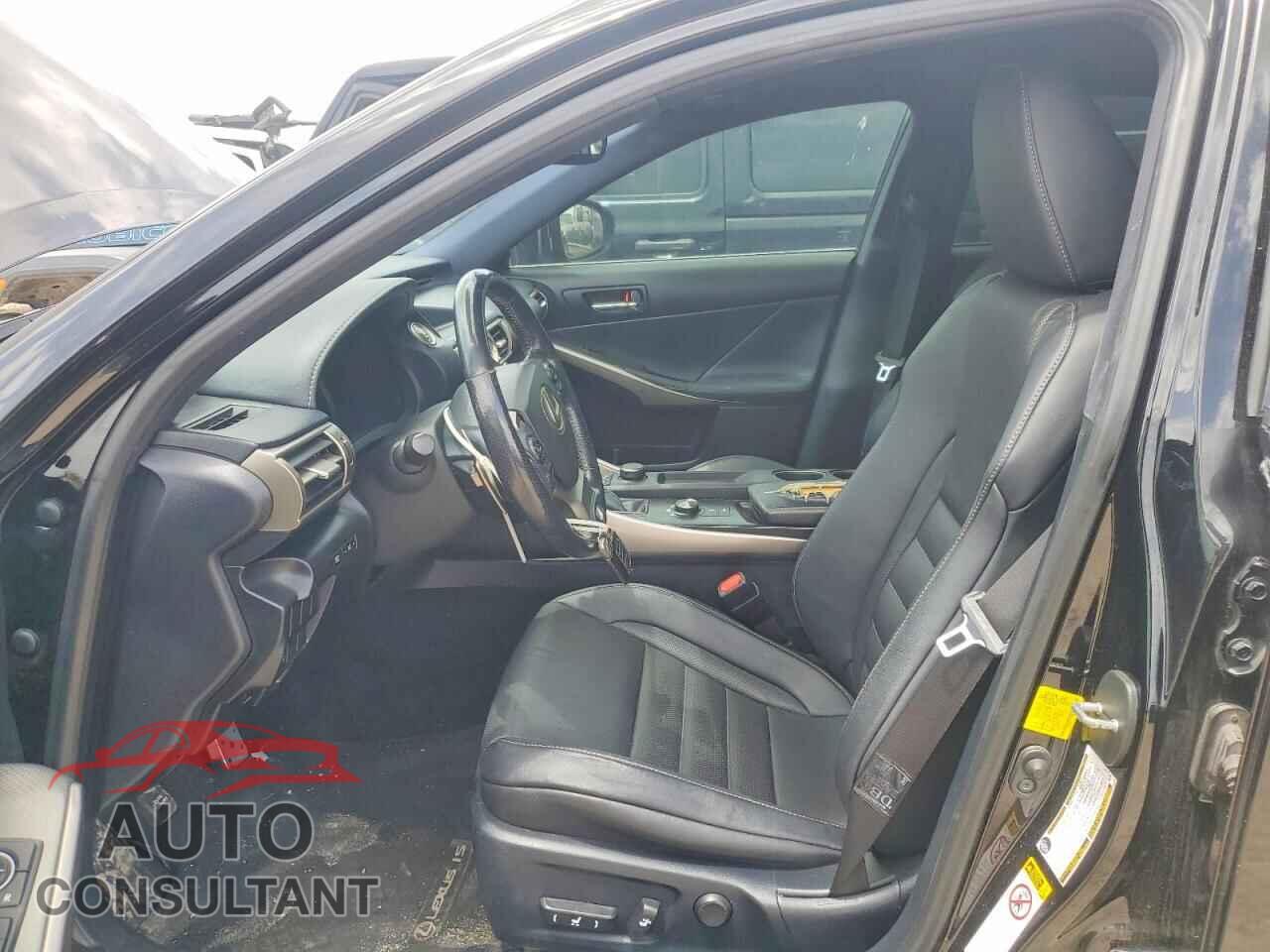 LEXUS IS 2016 - JTHBA1D29G5009525