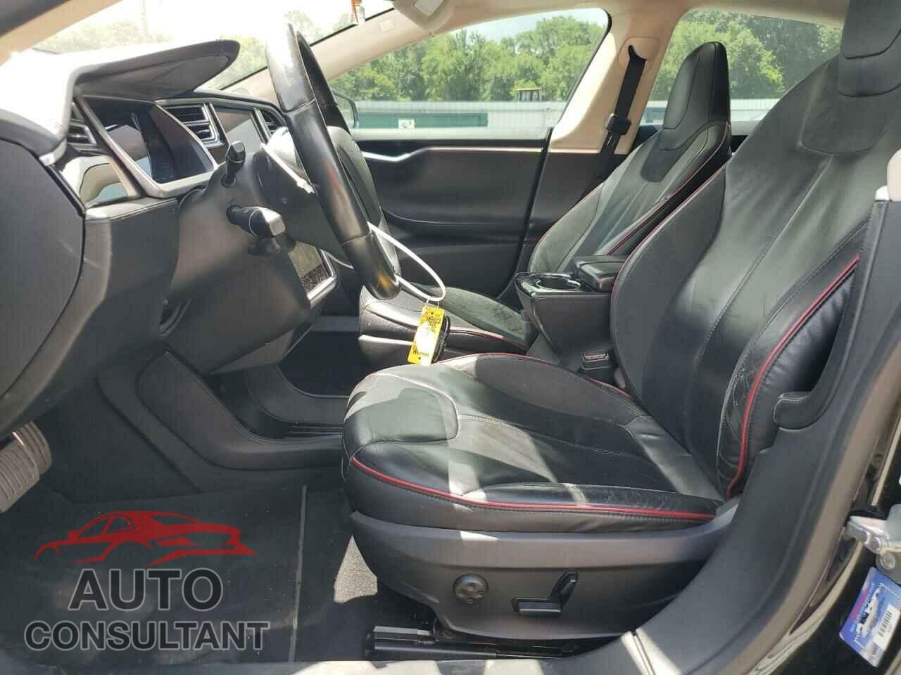 TESLA MODEL S 2013 - 5YJSA1CP8DFP20786
