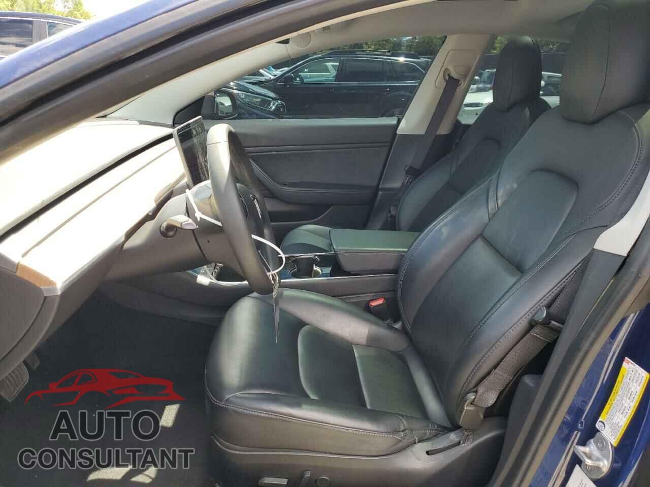 TESLA MODEL 3 2019 - 5YJ3E1EA5KF399580