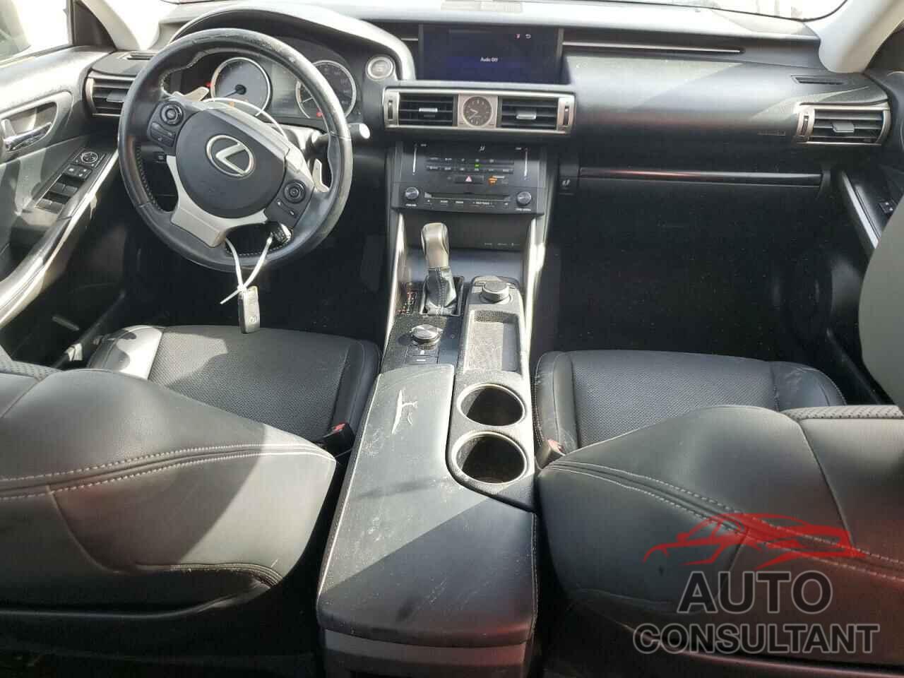 LEXUS IS 2014 - JTHBF1D29E5017249