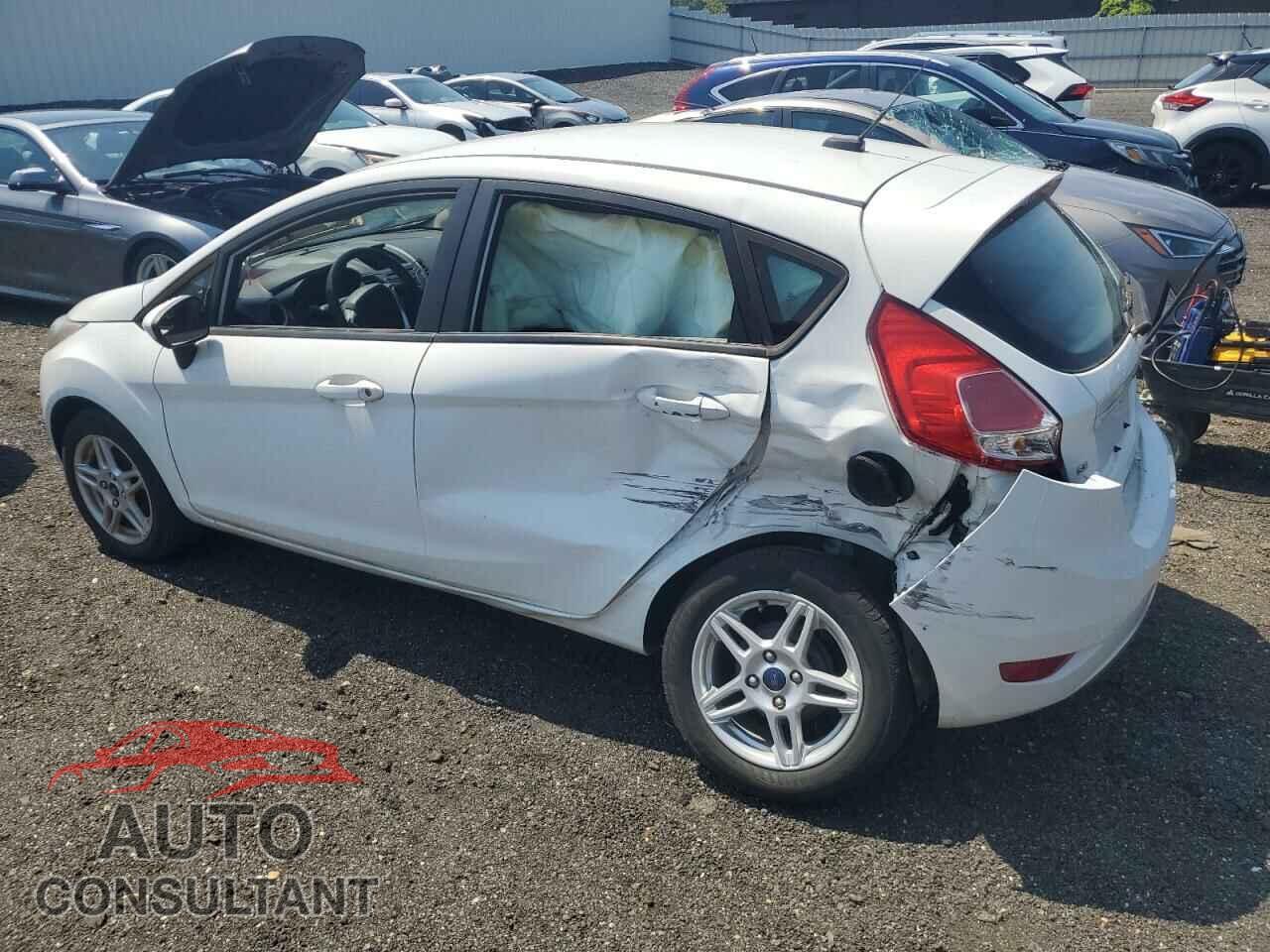 FORD FIESTA 2017 - 3FADP4EJ9HM129519