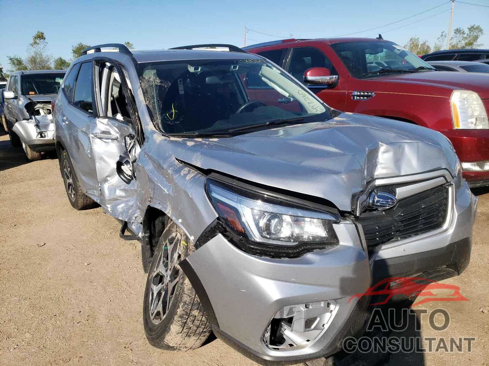 SUBARU FORESTER 2019 - JF2SKAGC6KH497263