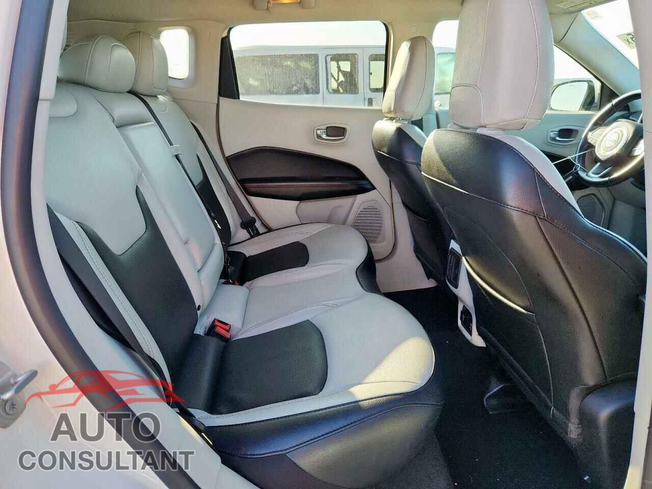 JEEP COMPASS 2021 - 3C4NJCCB3MT526214
