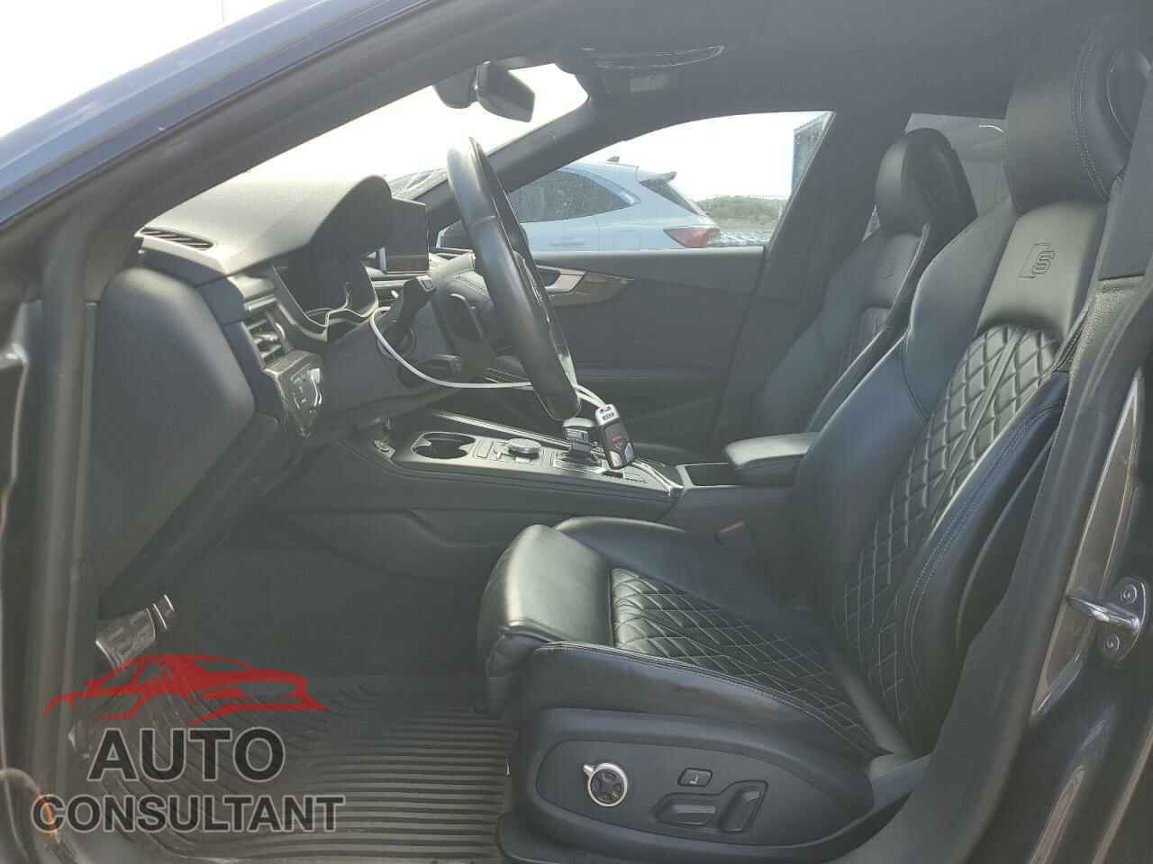 AUDI S5/RS5 2019 - WAUC4CF50KA068931