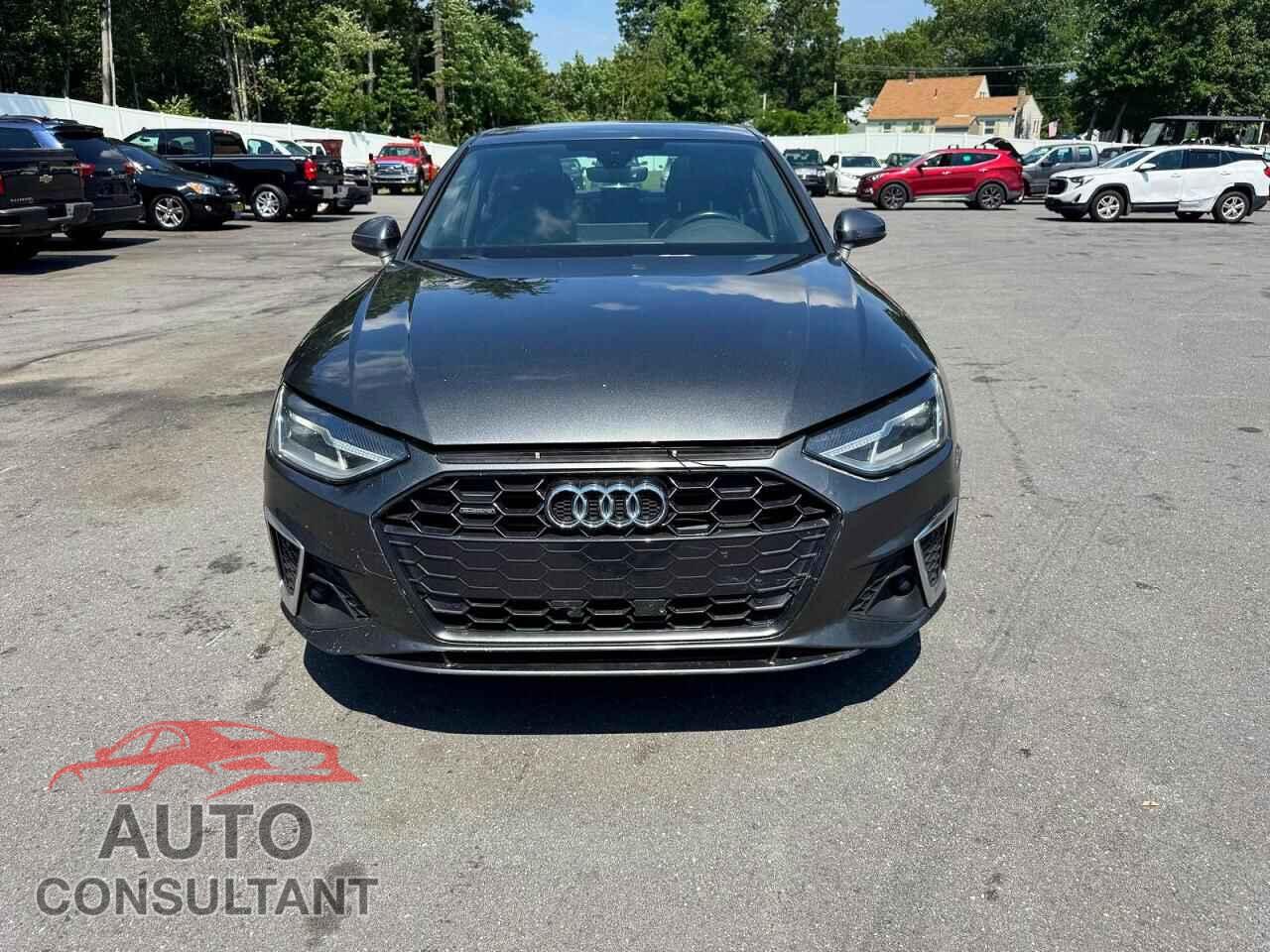 AUDI A4 2021 - WAUDAAF49MA061648