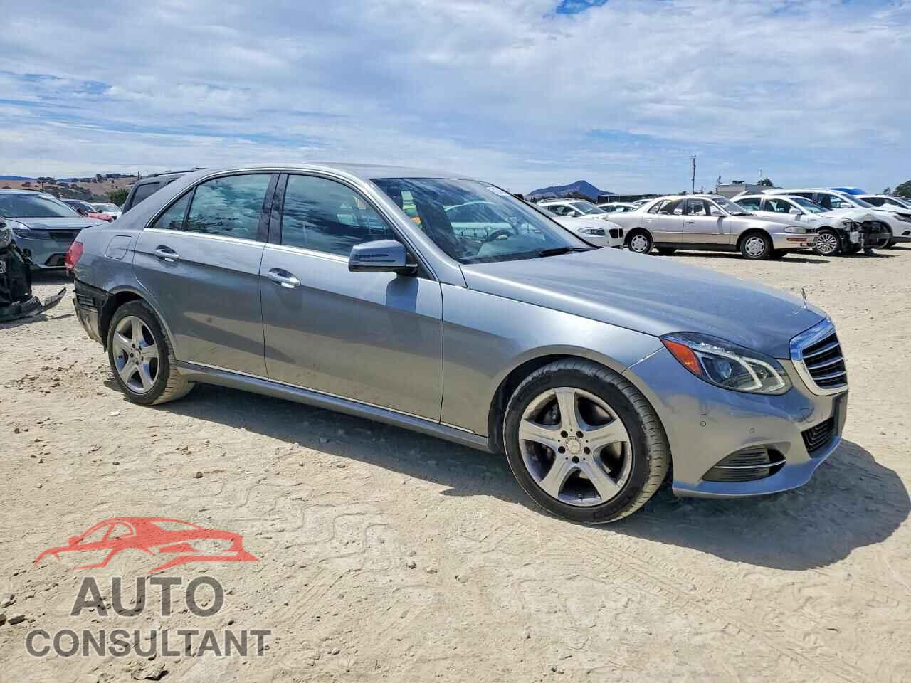 MERCEDES-BENZ E-CLASS 2014 - WDDHF5KB0EA923891