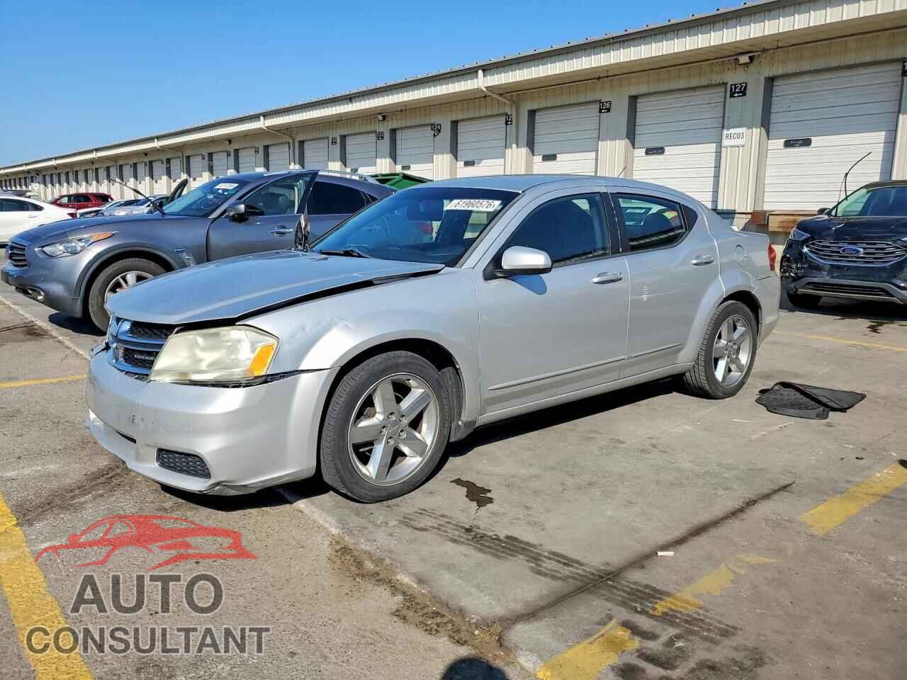 DODGE AVENGER 2011 - 1B3BD1FB8BN561291