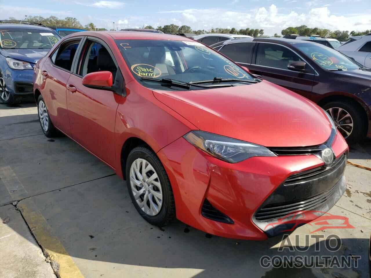 TOYOTA COROLLA 2018 - 5YFBURHEXJP765354