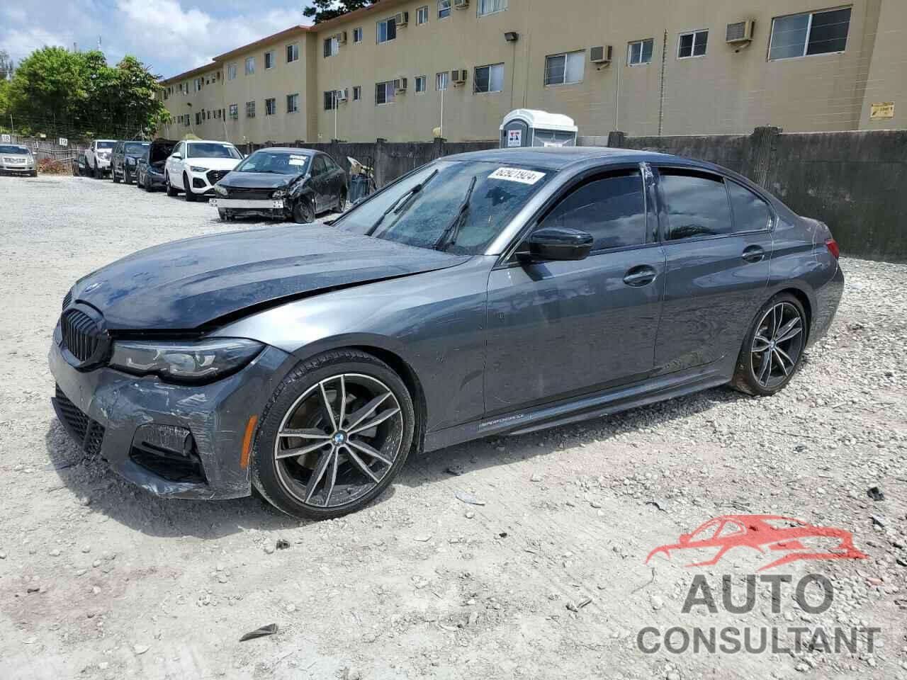 BMW 3 SERIES 2022 - 3MW5R1J06N8C38350