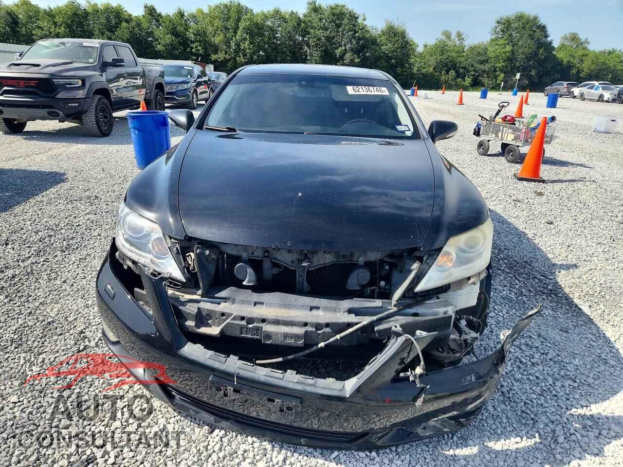 LEXUS LS460 2011 - JTHCL5EF2B5010368