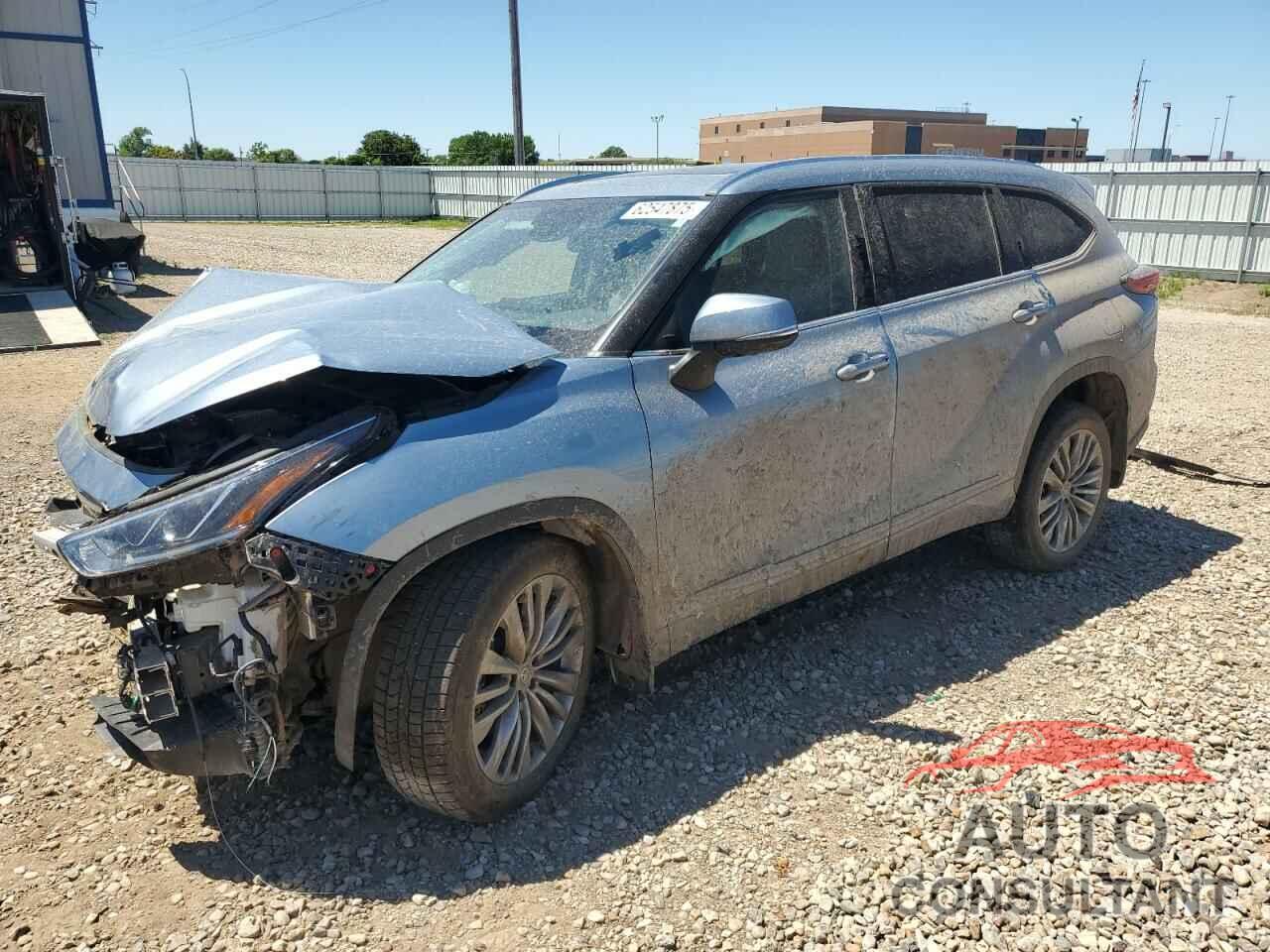 TOYOTA HIGHLANDER 2020 - 5TDFZRBH4LS040171