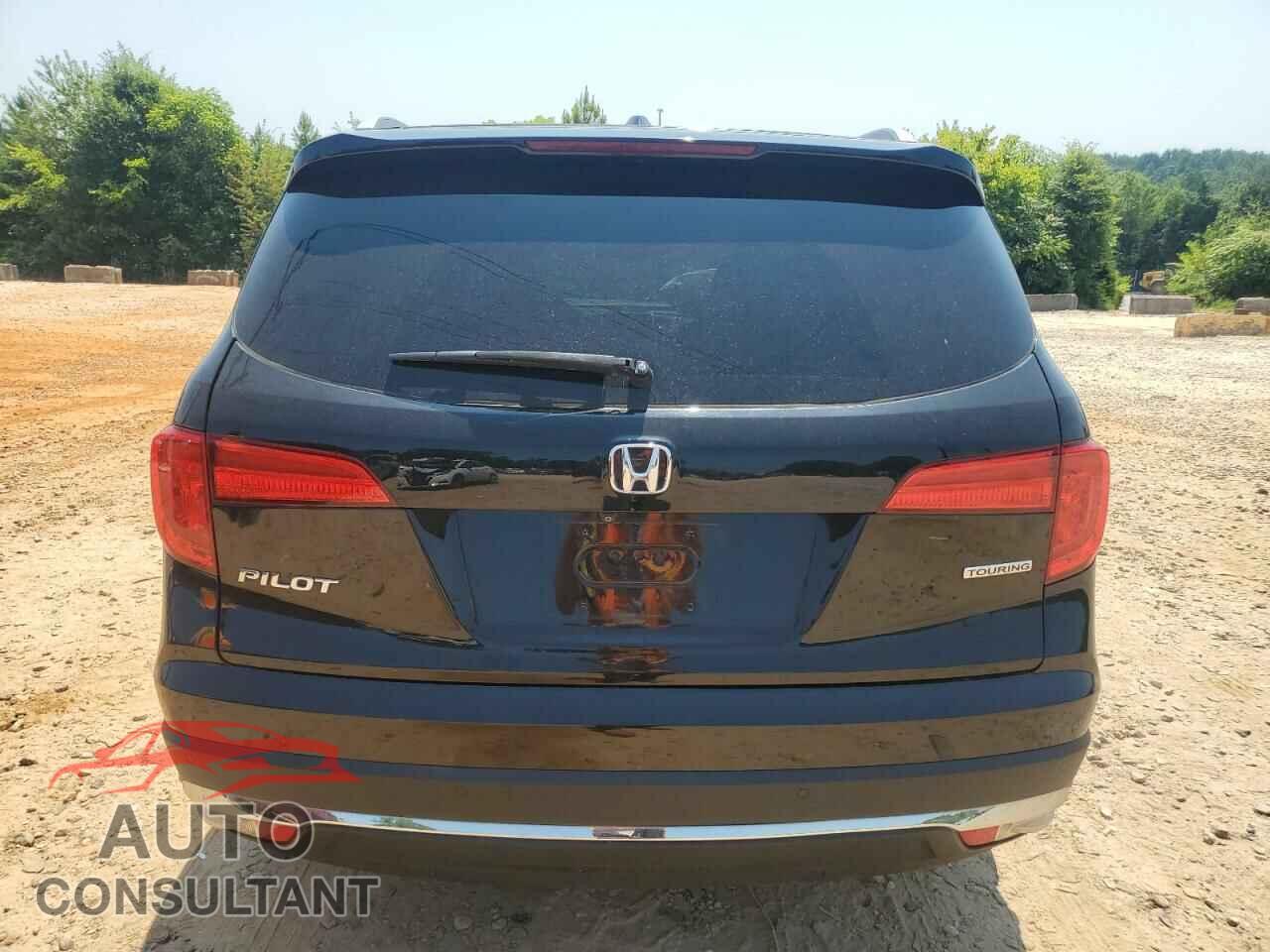 HONDA PILOT 2017 - 5FNYF5H98HB002013
