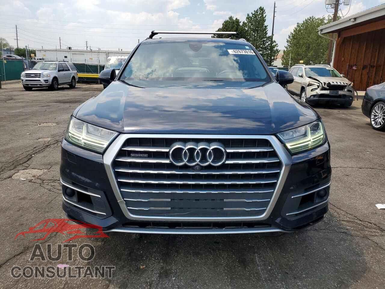AUDI Q7 2017 - WA1VAAF76HD033886
